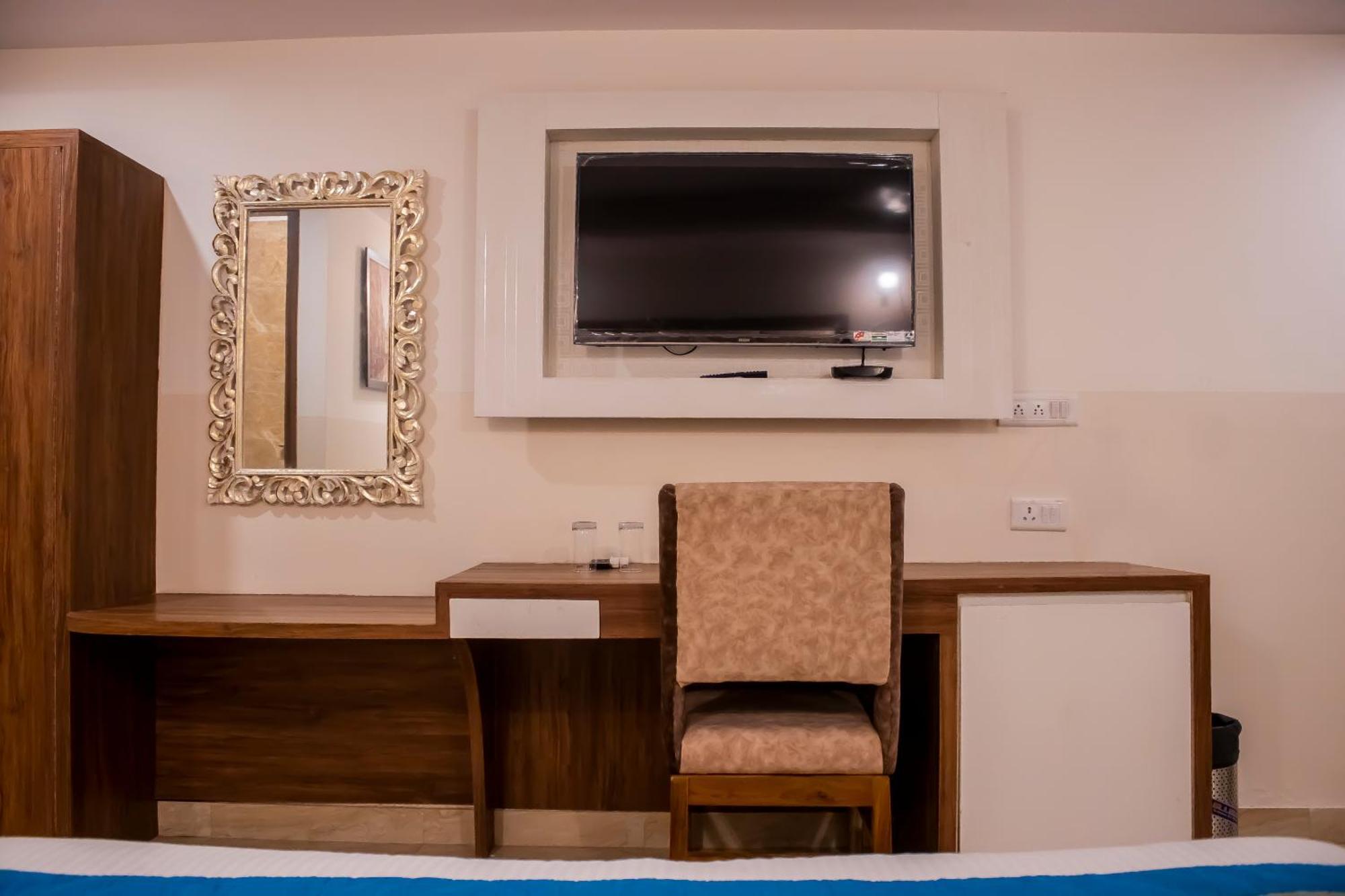 Hotel Airport City Near Delhi International Airport نيودلهي المظهر الخارجي الصورة